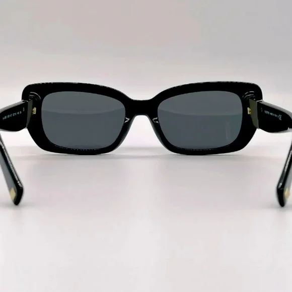 ♥️✨🖤Valentino Rock Studed Smoke Black Sunnies🖤✨♥️ - Picture 4 of 13